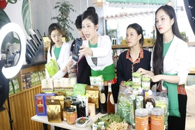 Kỳ I: Tiên phong nền kinh tế số