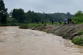Tìm thấy thi thể nạn nhân mất tích khi bị nước lũ cuốn
