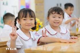 Nghị quyết về miễn, hỗ trợ học phí cho trẻ mầm non, học sinh phổ thông