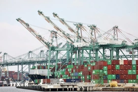 Tổng thống Trump công bố mức thuế quan đối với 14 quốc gia, bắt đầu từ ngày 1/8