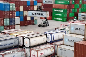 Liên minh châu Âu cam kết đối thoại với Mỹ về thuế quan