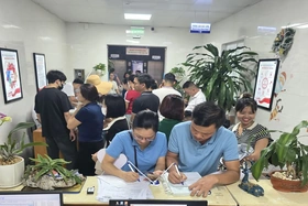 Phú Thọ: Hàng trăm người dân đi hiến máu sau lời kêu gọi khẩn cấp