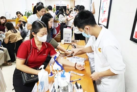 Bệnh viện Đa khoa tỉnh tiếp nhận 230 đơn vị máu sau một ngày kêu gọi