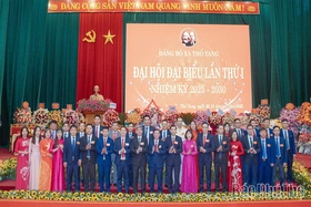 Tập trung trí tuệ xây dựng văn kiện Đại hội