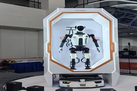 Trung Quốc ra mắt robot hình người “một não, đa hình thái” đầu tiên trên thế giới