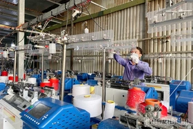 Tạo chuyển dịch cơ cấu kinh tế bền vững từ phát triển công nghiệp và tiểu thủ công nghiệp ở Tề Lỗ