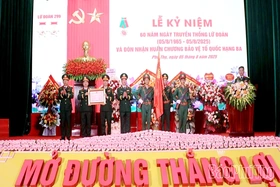 Lữ đoàn Công binh 299 đón nhận Huân chương Bảo vệ Tổ quốc hạng Ba