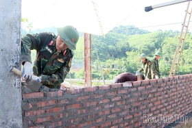 Phú Thọ phấn đấu hoàn thành xóa nhà tạm trước ngày 25/8