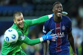 Thắng ngược Tottenham, PSG đoạt Siêu Cup châu Âu