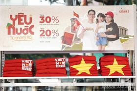 Nhiều cửa hàng khuyến mại sâu dịp Quốc khánh