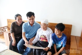 Dấn thân theo cách mạng - vị quan Lang xứ Mường được Bác Hồ gửi thư khen