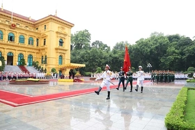 Chặng đường vững bước và hành trình vinh quang