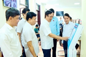 Khảo sát việc thực hiện các Nghị quyết về sắp xếp đơn vị hành chính cấp tỉnh, cấp xã trên địa bàn phường Việt Trì