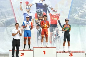 Đoàn Phú Thọ tiếp tục giành 1 Huy chương Bạc