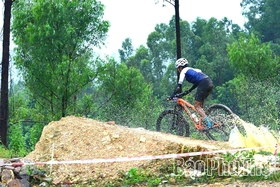 Bắt đầu thi đấu nội dung Vô địch Xe đạp địa hình; Đoàn Phú Thọ giành 2 Huy chương Bạc