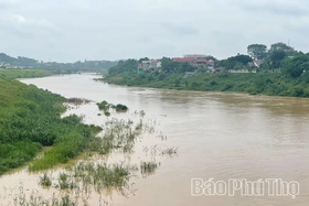 Ra lệnh báo động số I trên sông Bứa