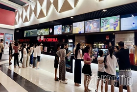 “Mưa đỏ” - xúc động, lắng đọng