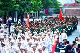 Triệu trái tim hướng về Hà Nội