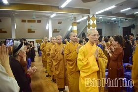 Cảm niệm vu lan: Báo hiếu không có mùa