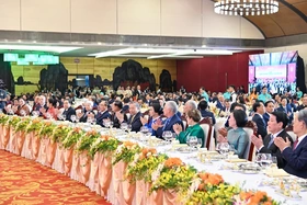 Cùng trí tuệ và bản lĩnh kiên cường, dân tộc Việt Nam sẽ tiếp tục chinh phục những đỉnh cao mới