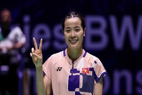 Thùy Linh tái lập vị trí cao nhất sự nghiệp