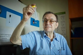 Nhà khoa học Nga tiết lộ lý do khiến khối u trở nên kháng thuốc