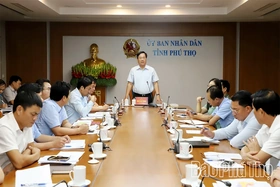 Phát triển đô thị khu vực hai bên bờ Sông Lô