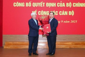 Đồng chí Nguyễn Phi Long giữ chức Phó Bí thư Đảng ủy MTTQ, các đoàn thể Trung ương