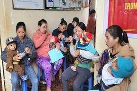 Dinh dưỡng đầy đủ để phục hồi sức khỏe và nuôi con bằng sữa mẹ