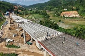 Dồn sức cho tăng trưởng kinh tế cuối năm