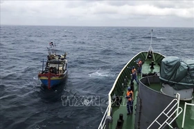 Thời tiết ngày 16/9: Vùng áp thấp, có khả năng mạnh lên thành áp thấp nhiệt đới