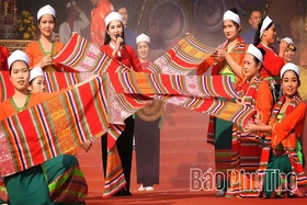 Nghệ thuật trình diễn dân gian độc đáo của người Mường