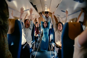 “Tử chiến trên không”: 118 phút nghẹt thở không lối thoát