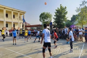 Xã Cẩm Khê chú trọng phát triển văn hoá - xã hội