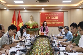 Đoàn đại biểu Quốc hội tiếp xúc cử tri chuyên đề và lấy ý kiến tham gia đóng góp vào Luật Thi hành án dân sự