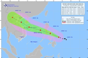 Khoảng đêm 26/9, bão Bualoi sẽ đi vào Biển Đông