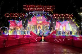 Tổng duyệt chương trình nghệ thuật chào mừng thành công Đại hội Đảng bộ tỉnh Phú Thọ