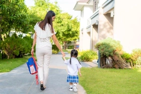 Học phí mầm non: Làm sao đóng an toàn, không lo mất tiền