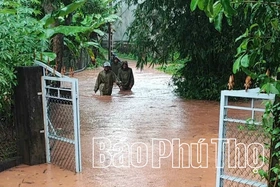 Trên 1.200 người dân khu vực Hoà Bình phải di dời đến nơi an toàn