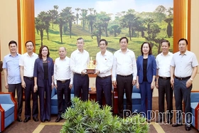 Tổng kiểm toán Nhà nước thăm và làm việc với tỉnh Phú Thọ