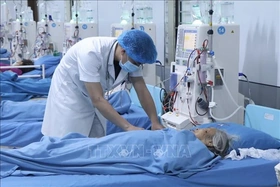 Phú Thọ: Hỗ trợ điều trị cho bệnh nhân bị ảnh hưởng bão số 10