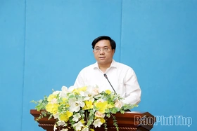 UBND tỉnh tổ chức phiên họp hành chính tháng 9