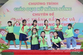 Phối hợp triển khai chiến dịch chống “bắt cóc trực tuyến”