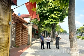 Chung sức làm đẹp tuyến đường Hùng Vương