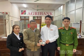 Công an xã Đại Đồng phối hợp Agribank ngăn chặn kịp thời vụ lừa đảo qua mạng