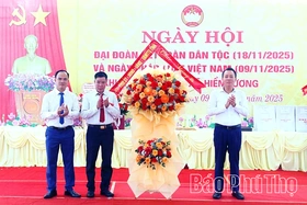 Phó Chủ tịch HĐND tỉnh Nguyễn Trung Kiên dự Ngày hội Đại đoàn kết toàn dân tộc tại khu 13, xã Hiền Lương
