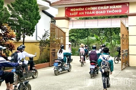 Trường THCS Ngọc Lập phát động gắn bảng tên trên xe đạp điện cá nhân cho học sinh