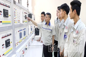 Phát triển nguồn nhân lực chất lượng cao ở Phú Thọ