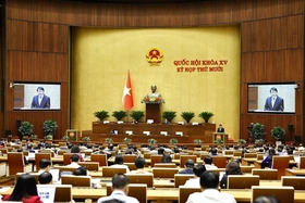 Ngày 3/11, Quốc hội tiếp tục thảo luận về các dự án luật