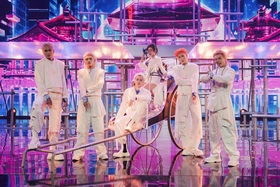 Loạt hit của “Anh trai say hi” khuấy đảo các bảng xếp hạng âm nhạc Việt